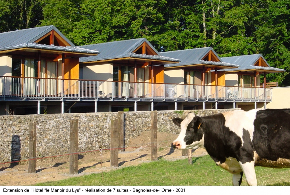 margerie & pasquet - extension de l'hôtel le Manoir du Lys - 2001